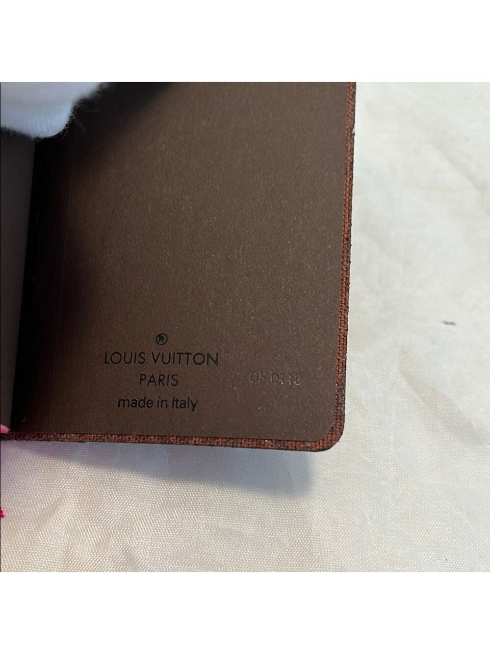 Louis Vuitton Mini Jules Notebook - Picture 9 of 9
